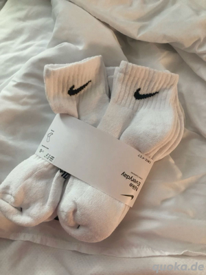 weiße Nike Socken