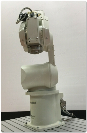 Roboter Mitsubishi Melfa RV-3SB-S312 mit CR2B-574 Steuerung