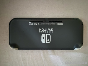 Nintendo Switch Lite + Spiele & SD karte 