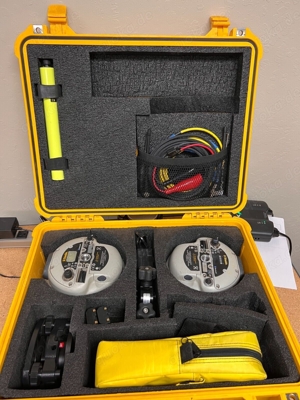Trimble Dual Receiver R8 Model 3 GPS GNSS Glonass TSC3 Access Base Rover RTK set (1)