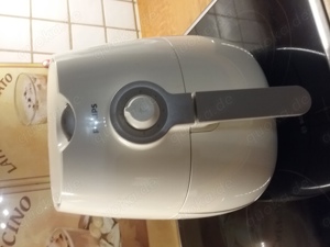 Philips Heißluftfriteuse HD9216