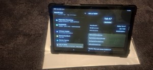 Samsung Galaxy Tab A7 mit Schutzhülle und Panzer Schutzglas