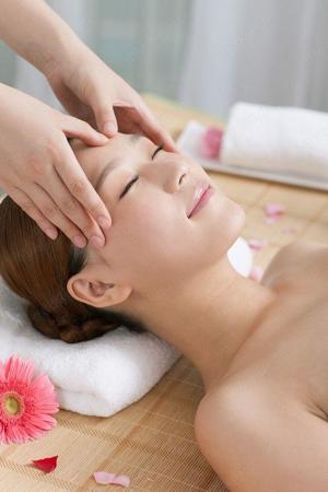 Chichi Chinesische Massage Krefeld Bild 3