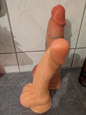 Dildos ab zu geben 