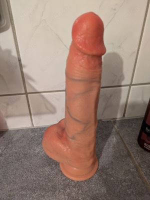 Dildos ab zu geben  Bild 2