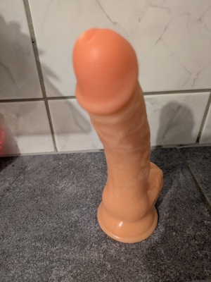 Dildos ab zu geben  Bild 3