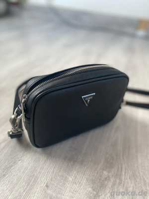 Guess Tasche schwarz wie Neu!