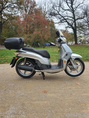 kymco 125ccm tel     