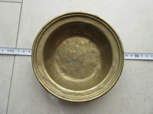 Bronzeschalen, vintage, 15 und 16 cm Durchmesser 