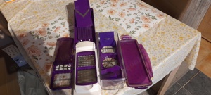 Gemüse Nicer Dicer, mit einigen Schneidaufsätzen