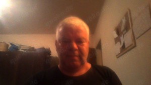 Hallo junge  Frau! Ich würde gerne mit dir Telefonsex machen .