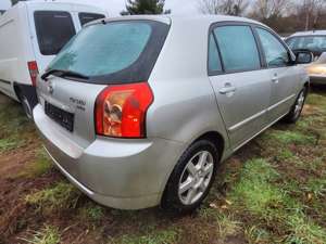 Toyota Corolla 2.0 D-4D Sol / Compact Bild 5