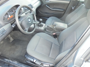 BMW 318i Bj 11 2003 TÜV  3 25 Km 162,000 Klima Navi Alu Bild 8