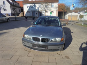 BMW 318i Bj 11 2003 TÜV  3 25 Km 162,000 Klima Navi Alu Bild 3