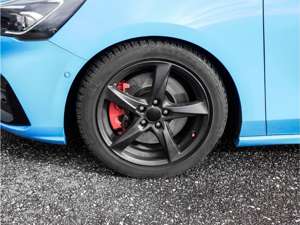 Ford Focus ST Edition 280PS Navi digitales Cockpit LED Blendf Bild 4