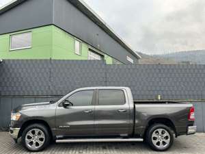 Dodge RAM 5,7 V8 HEMI-BIG HORN-CREW CAB-GARANTIE-TOP