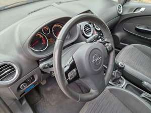 Opel Corsa 1.2 16V (ecoFLEX) Easytronic Selection Bild 5