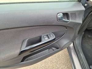 Opel Corsa 1.2 16V (ecoFLEX) Easytronic Selection Bild 4