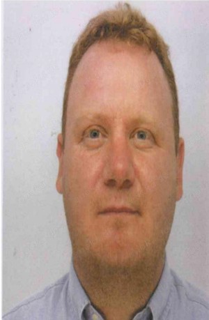 Sehr gutbestückter Mann (39J. , 23x6) sucht Paar, gerne reifer