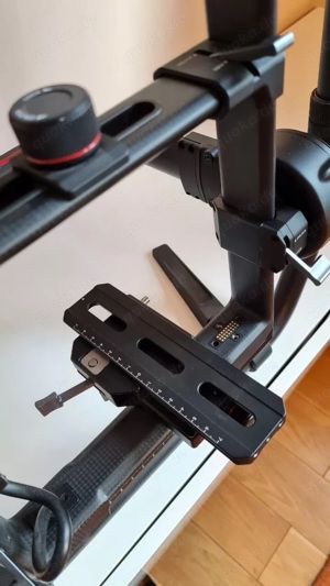 DJI Ronin 2 3-Axis Handheld Aerial Stabilizer Bild 4  DJI Ronin 2 3-Axis Handheld Aerial Stabilizer Bild 4