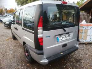 Fiat Doblo Doblò 1.9 JTD ELX / Dynamic Bild 3