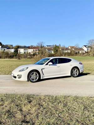 Porsche Panamera 4 PDK Sport Chrono Bild 3