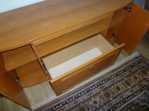 TV Board, Holz, B 135 cm H 66 cm T 45 cm  Bild 4