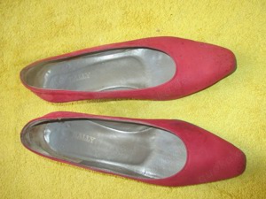 Echt Velours Nubuck Leder High Heels Pumps Schuhe "Bally" Original Gr. 37  * 37,5 * 4,5 bordaux