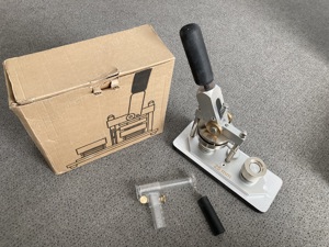 Buttonmaschine Typ 900 (Original)