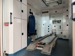 Mercedes-Benz Sprinter II Rettungswagen 519 CDI Bild 5