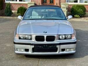 BMW M3 e36 M3 Cabrio *im Orig. Zustand* Bild 4