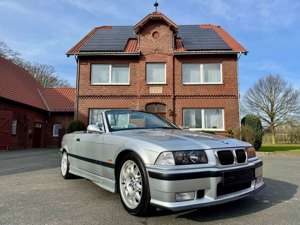 BMW M3 e36 M3 Cabrio *im Orig. Zustand* Bild 5