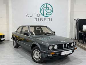 BMW 320 E30Coupe*1.Hand*Schiebedach*wenigKM*