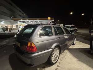 BMW 330 330d touring Bild 3