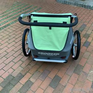 Fahrradanhänger der Marke Croozer 