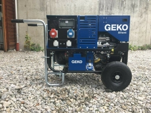 Geko Stromerzeuger 12000 - Neuwertig!