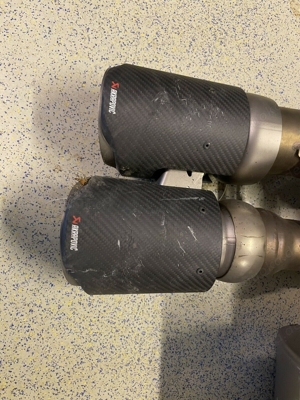 Akrapovic Titan Sportauspuff Endschalldämpfer BMW M2 Competition F87 Carbon End