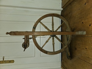 Antik! Rarität! 2 komplette Spinnräder á 60,-! Spinnrad Deko TOP Zustand!