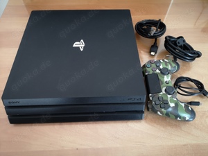 Playstation 4 Pro 1TB CUH-7116B + Original Camouflage Controller