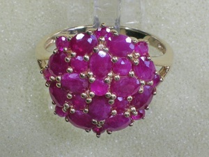 NEU: Ring Größe 18   56,5 375 Gold mit 25x Rubin