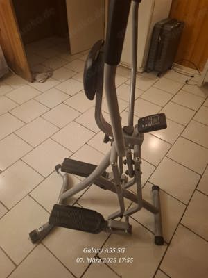 Fitness Gerät Silber
