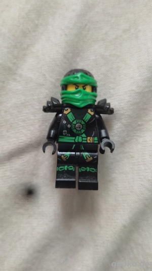 Lloyd (Deepstone Armor) - Possession Minfigur