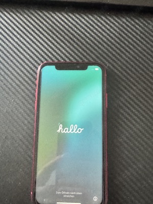 iPhone 11 64 GB rot