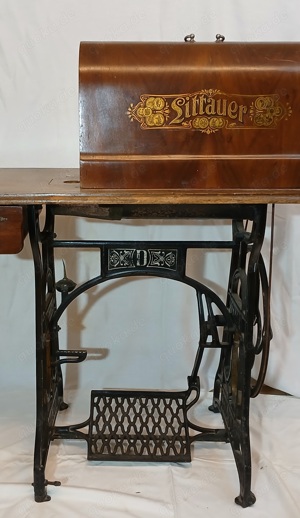Antike schöne Nähmaschine von Louis Littauer ca.1904