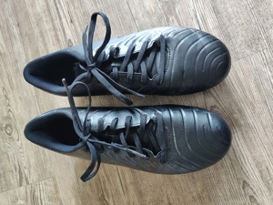 Stollenschuhe von Nike 