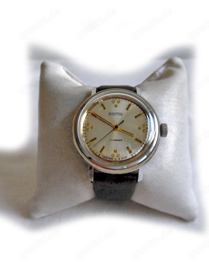 Schöne Armbanduhr von Wostok