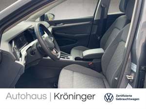 Volkswagen Golf VIII Variant MOVE 1.5 eTSI DSG ACC RearView Bild 5
