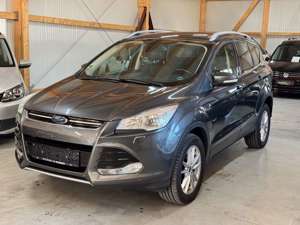 Ford Kuga Titanium 4X4/SHZ/PARKASSIS./AHK