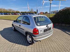 Opel Corsa 25 km/h !!! Bild 4
