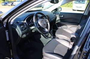 Jeep Compass Limited FWD automatik / Navi, DAB, Parkkamera, Xen Bild 5